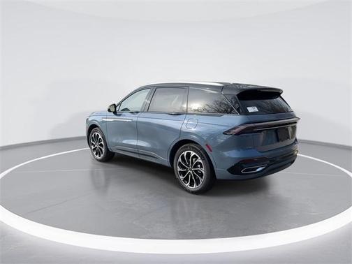 2026 Lincoln Nautilus Reserve