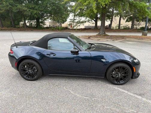 Deep Crystal Blue Mica 2025 Mazda MX-5 Miata Club