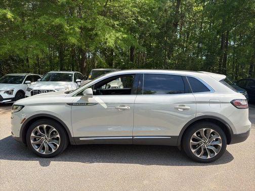 Ceramic White 2021 Lincoln Nautilus Reserve