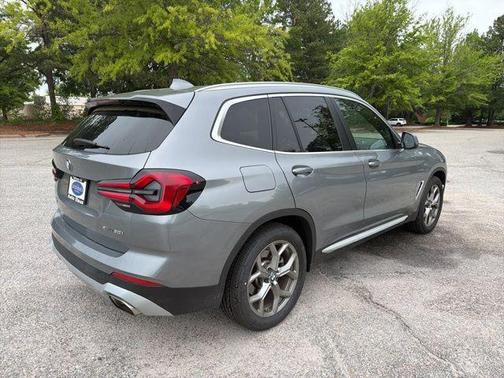 Skyscraper Gray Metallic 2023 BMW X3 xDrive30i