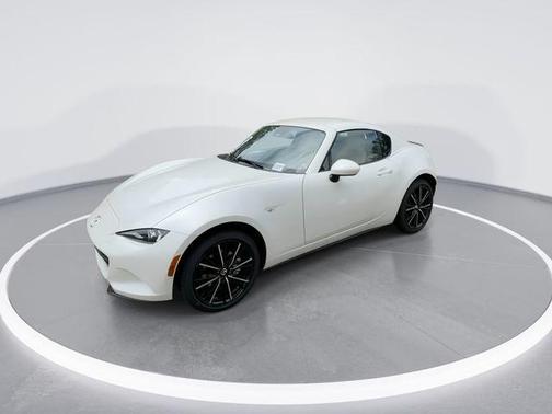 Snowflake White Pearl 2026 Mazda MX-5 Miata Grand Touring