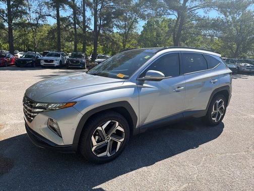 Shimmering Silver 2022 Hyundai TUCSON Limited