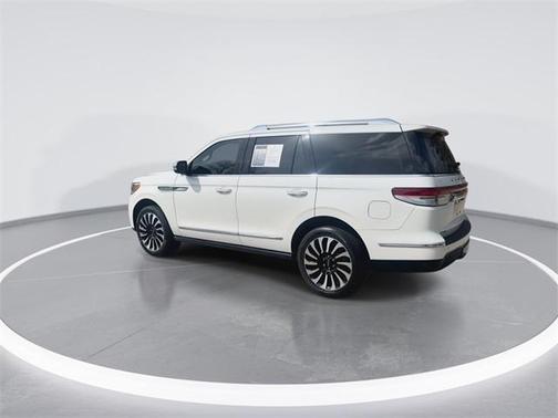 2024 Lincoln Navigator Black Label