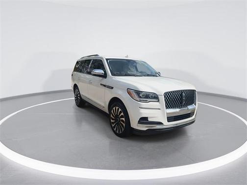 2024 Lincoln Navigator Black Label