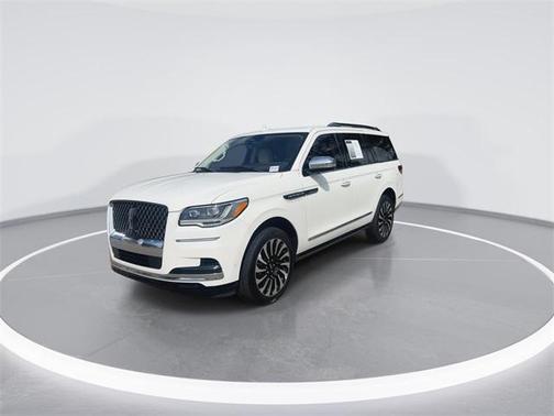 2024 Lincoln Navigator Black Label
