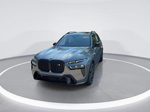 Skyscraper Gray Metallic 2024 BMW X7 M60i