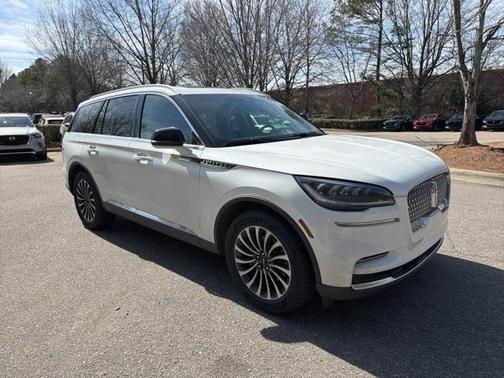 2023 Lincoln Aviator Standard AWD