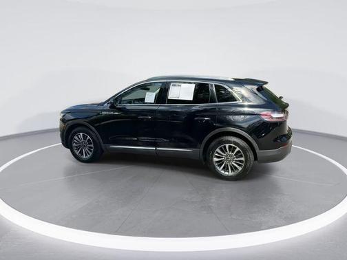 Black Metallic 2023 Lincoln Nautilus Reserve