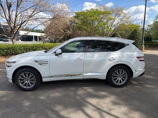 Uyuni White 2024 Genesis GV80 2.5T