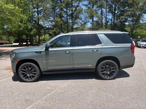 Frost 2023 GMC Yukon Denali Ultimate