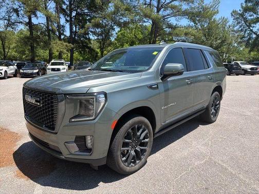 Frost 2023 GMC Yukon Denali Ultimate