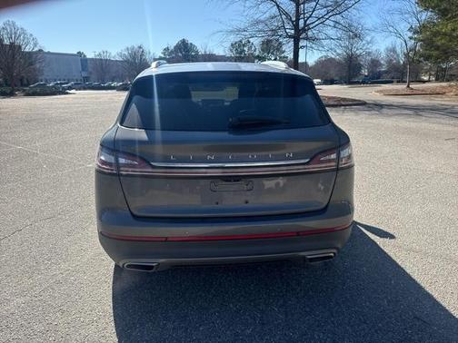 2021 Lincoln Nautilus Reserve