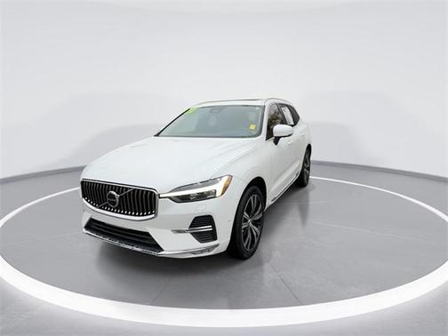 2022 Volvo XC60 B6 Inscription