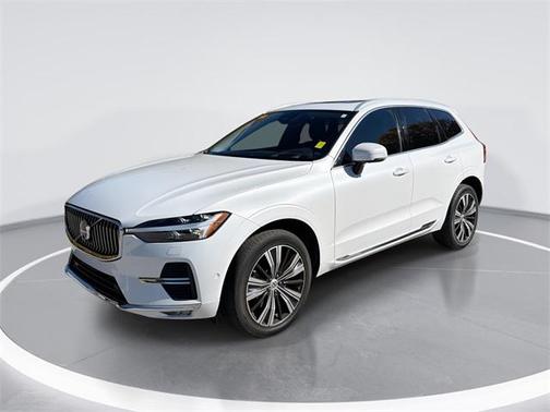 2022 Volvo XC60 B6 Inscription