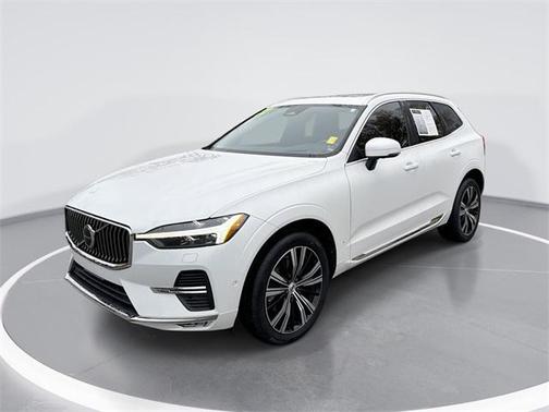 2022 Volvo XC60 B6 Inscription