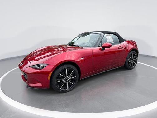 Soul Red Crystal Metallic 2025 Mazda MX-5 Miata Grand Touring