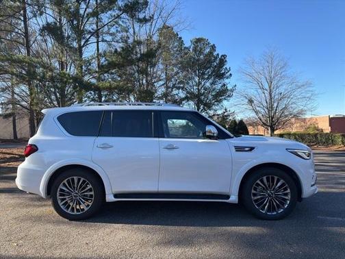 2021 INFINITI QX80 SENSORY