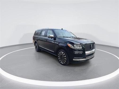 2022 Lincoln Navigator L Black Label
