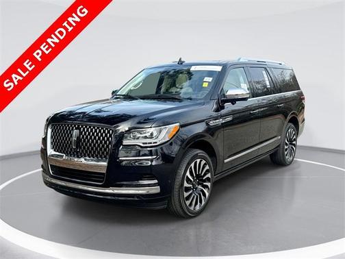 2022 Lincoln Navigator L Black Label