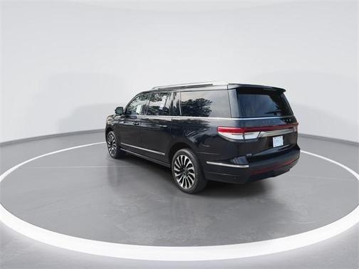 2022 Lincoln Navigator L Black Label