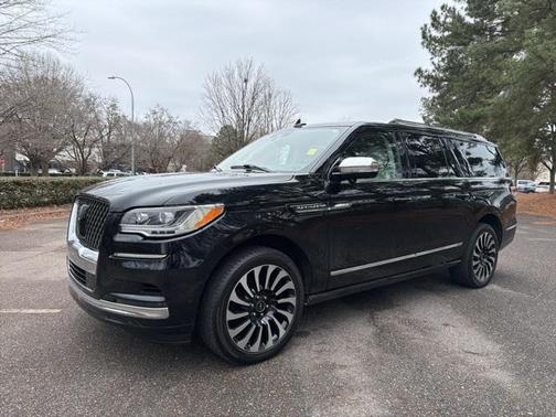 2022 Lincoln Navigator L Black Label