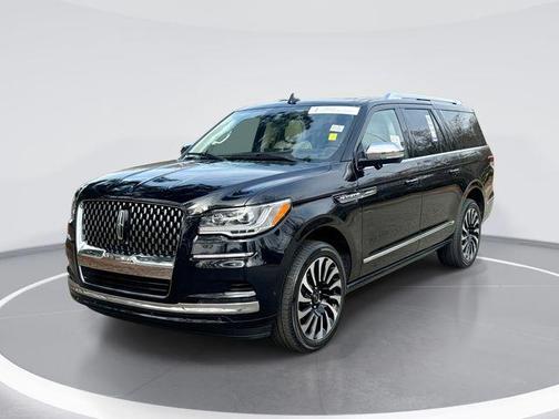 2022 Lincoln Navigator L Black Label