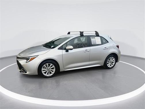 2023 Toyota Corolla Hatchback SE