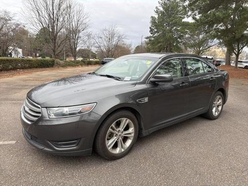 2018 Ford Taurus SEL