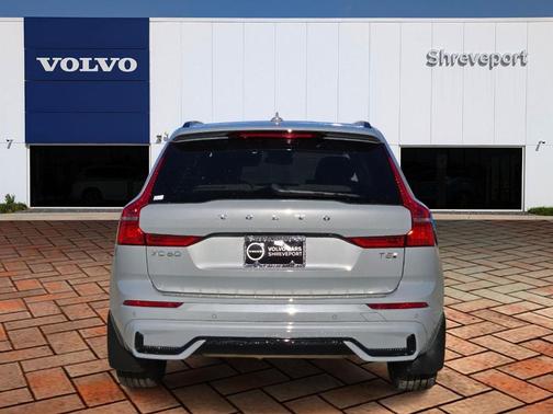 2025 Volvo XC60 Plug-In Hybrid T8 Plus