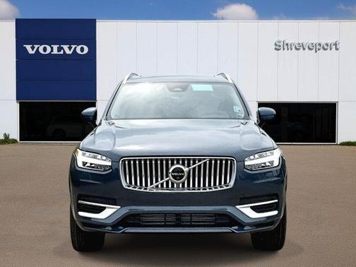 2024 Volvo XC90 Recharge Plug-In Hybrid T8 Plus Bright Theme 7-Seater