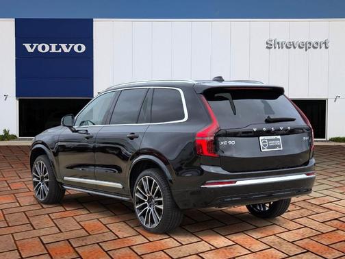Onyx Black Metallic 2026 Volvo XC90 B6 Ultra 7-Seater