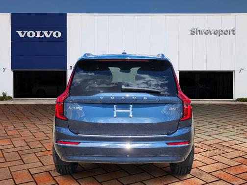 Blue 2026 Volvo XC90 B6 Plus 7-Seater