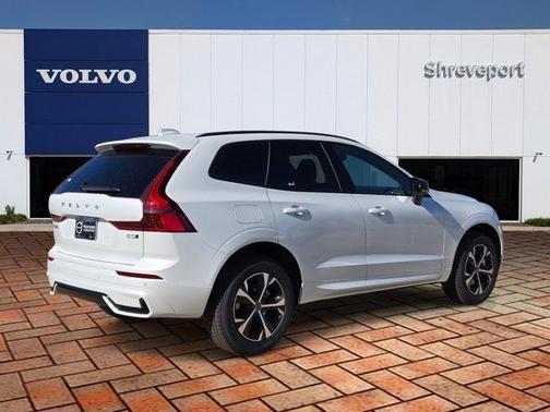 2026 Volvo XC60 B5 Core