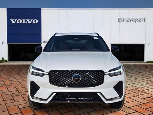2026 Volvo XC60 B5 Core