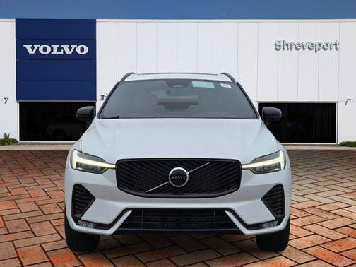 2026 Volvo XC60 B5 Core