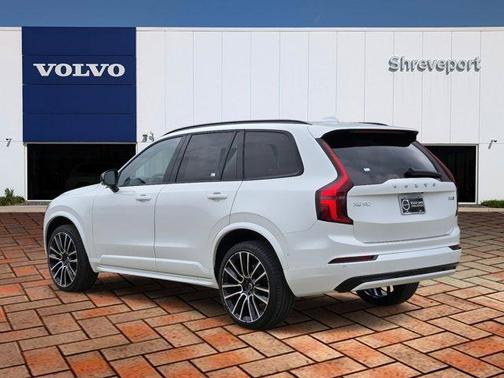 2026 Volvo XC90 B6 Ultra Dark Theme 6-Seater