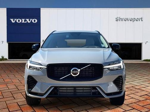 2025 Volvo XC60 Plug-In Hybrid T8 Plus