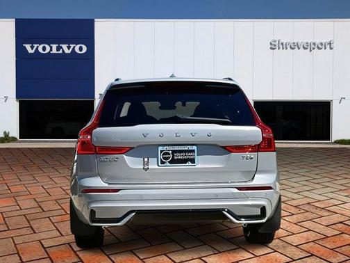 2025 Volvo XC60 Plug-In Hybrid T8 Plus