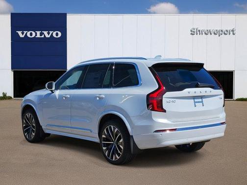 2025 Volvo XC90 Plug-In Hybrid T8 Plus 6-Seater