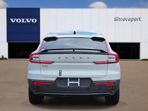 2024 Volvo C40 Recharge Pure Electric Twin Plus