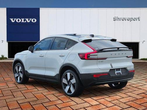 2024 Volvo C40 Recharge Pure Electric Twin Plus