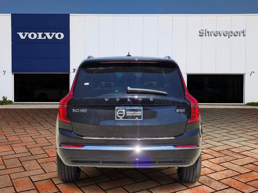 2026 Volvo XC90 B5 Plus 7-Seater