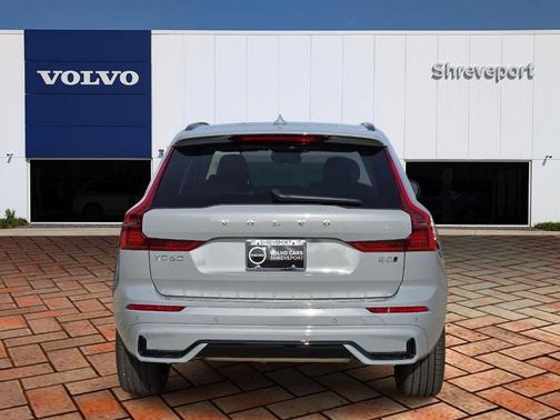 2026 Volvo XC60 B5 Ultra