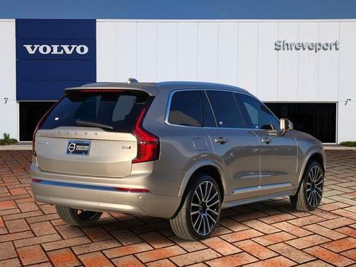 2026 Volvo XC90 B6 Plus 6-Seater
