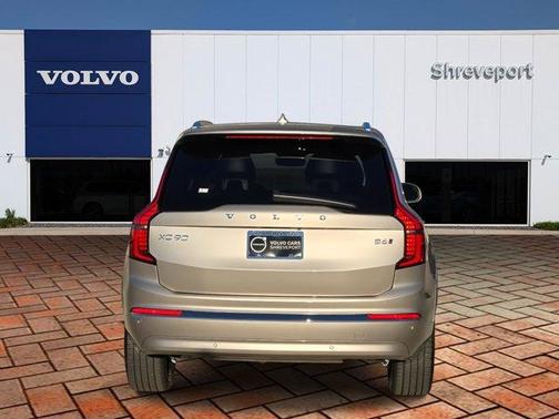 2026 Volvo XC90 B6 Plus 6-Seater