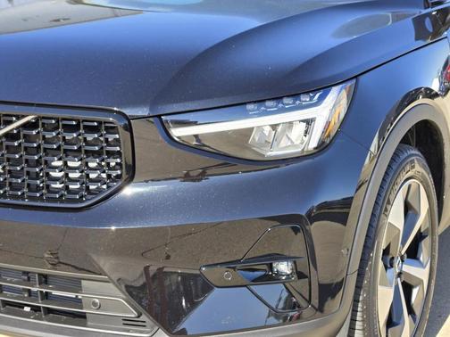Black 2026 Volvo XC40 B5 Plus