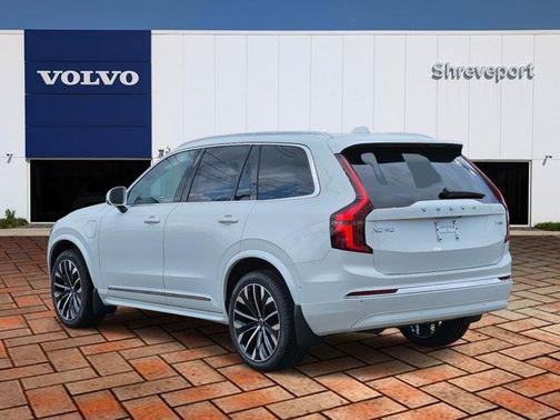 2025 Volvo XC90 Plug-In Hybrid T8 Ultra 7-Seater