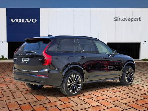 2026 Volvo XC90 B6 Ultra Dark Theme 6-Seater