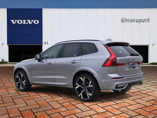 Silver 2026 Volvo XC60 B5 Ultra