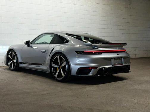 2024 Porsche 911 Turbo S